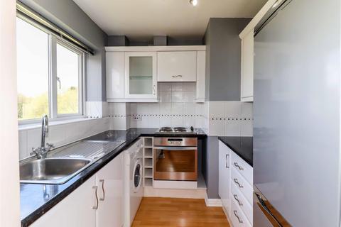undefined, Wain Avenue, Chesterfield, S41