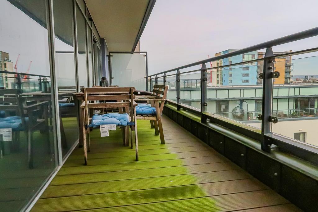 Terraced Balcony