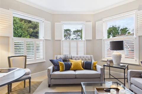 2 bedroom flat for sale, Tyrells Place, Surrey GU1