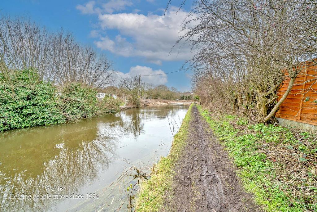 Webbs-39.JPG