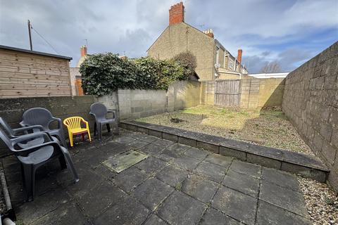 3 bedroom terraced house for sale, Beatrice Street, Swindon SN2