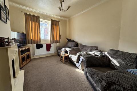 3 bedroom terraced house for sale, Beatrice Street, Swindon SN2