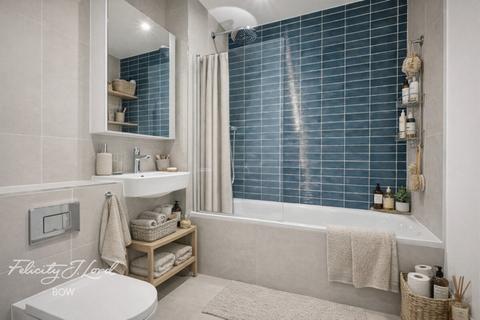 1 bedroom apartment to rent, Trego Road, LONDON