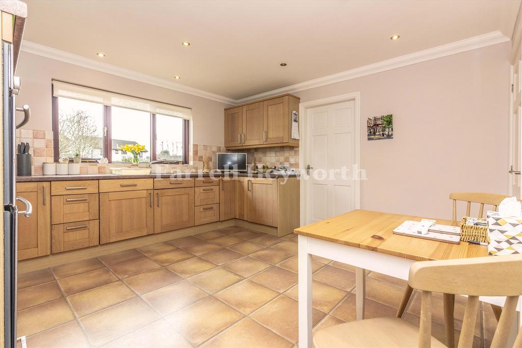 Kitchen d