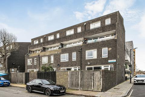 4 bedroom maisonette for sale, Rutley Close, London