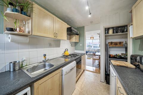 4 bedroom maisonette for sale, Rutley Close, London