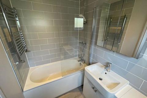 undefined, Rm 2, Mandeville, Orton Goldhay, P`Boro, PE2 5RR