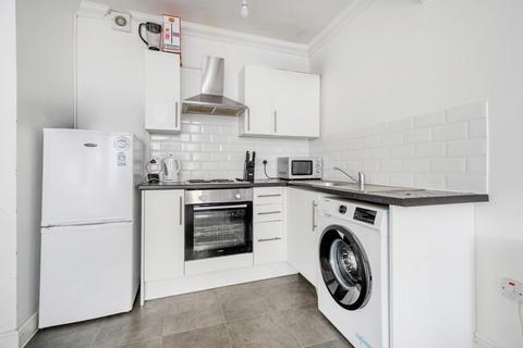 1 bedroom flat for sale, Alhambra Road, Southsea PO4