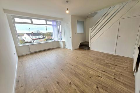 3 bedroom semi-detached house to rent, Ridgeway, Killay, Swansea, City And County of Swansea.