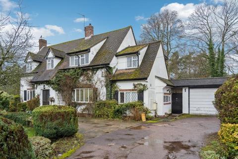 4 bedroom detached house for sale, Green Street, Shenley