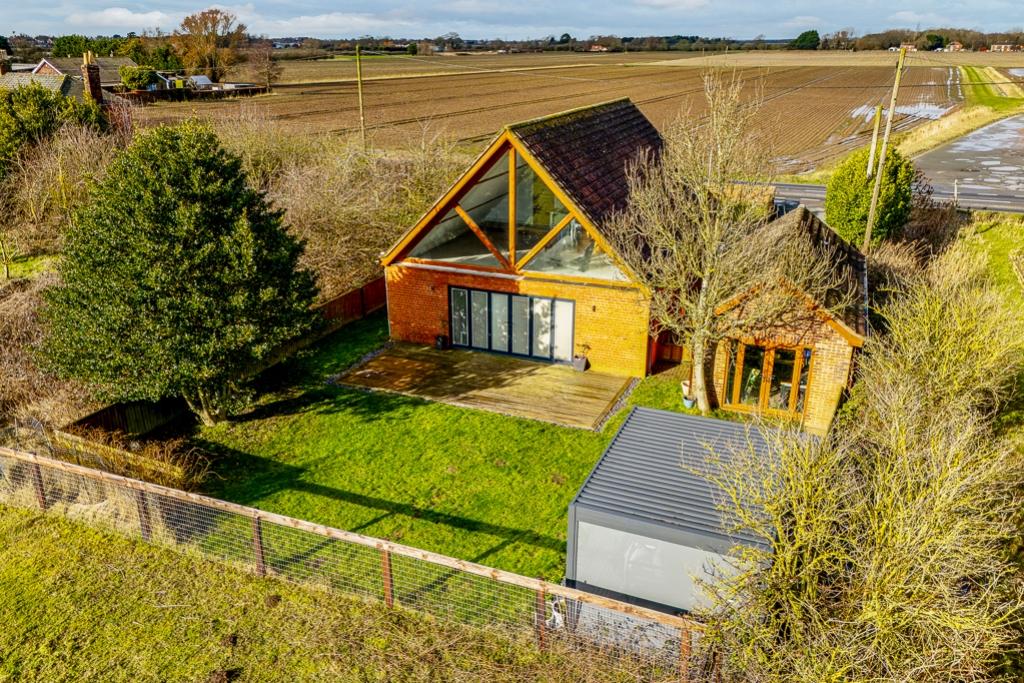 Ivy Cottage (Wrangle)-3