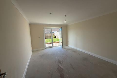 undefined, Gwaun Henllan, Ammanford, SA18