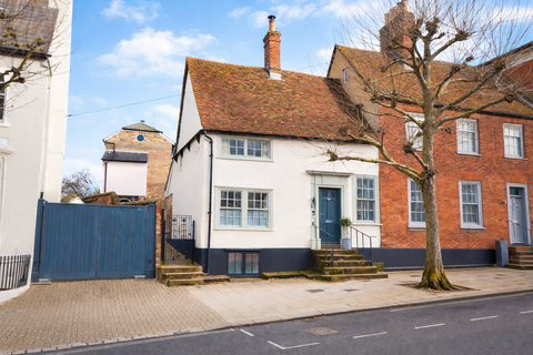 undefined, High Street, Saffron Walden