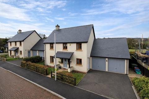 4 bedroom detached house for sale, Clos Castell, Llangynidr, Crickhowell, NP8