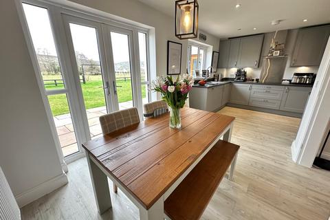 4 bedroom detached house for sale, Clos Castell, Llangynidr, Crickhowell, NP8