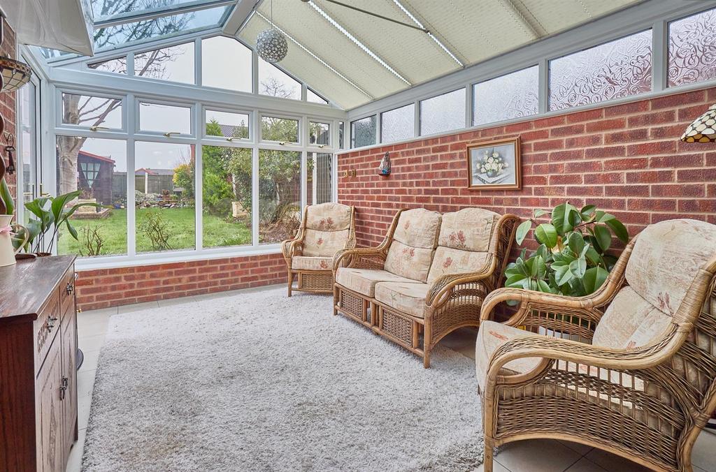 Conservatory to rear