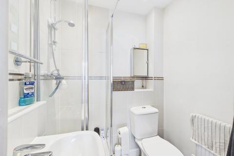 2 bedroom flat for sale, Wherry Close, Margate, CT9