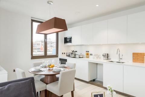 1 bedroom flat to rent, Bennet Street, St James's, London, SW1A