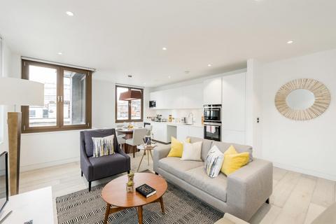 1 bedroom flat to rent, Bennet Street, St James's, London, SW1A