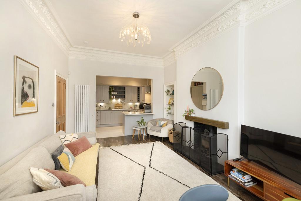 Sitting/Dining Room