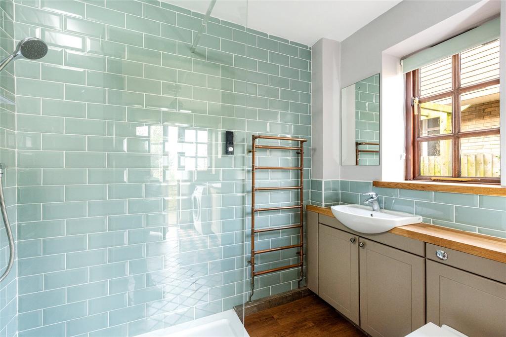Gr. Flr Shower Room