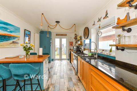 4 bedroom detached house for sale, Merritt Road, Greatstone, New Romney, Kent