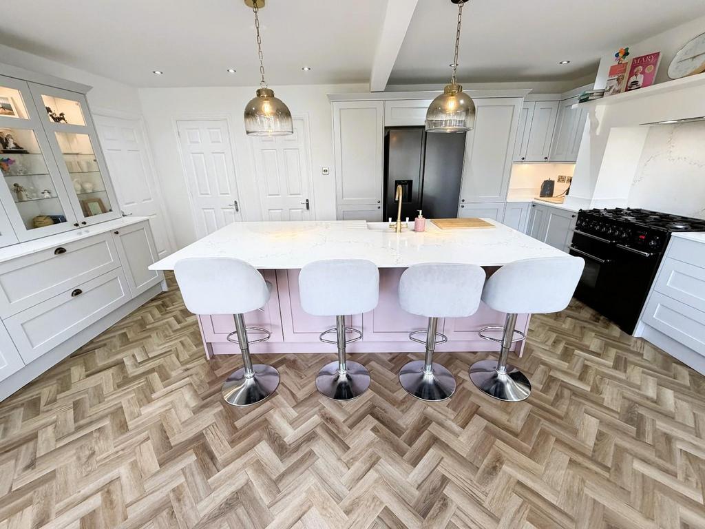 Kitchen/diner/family room
