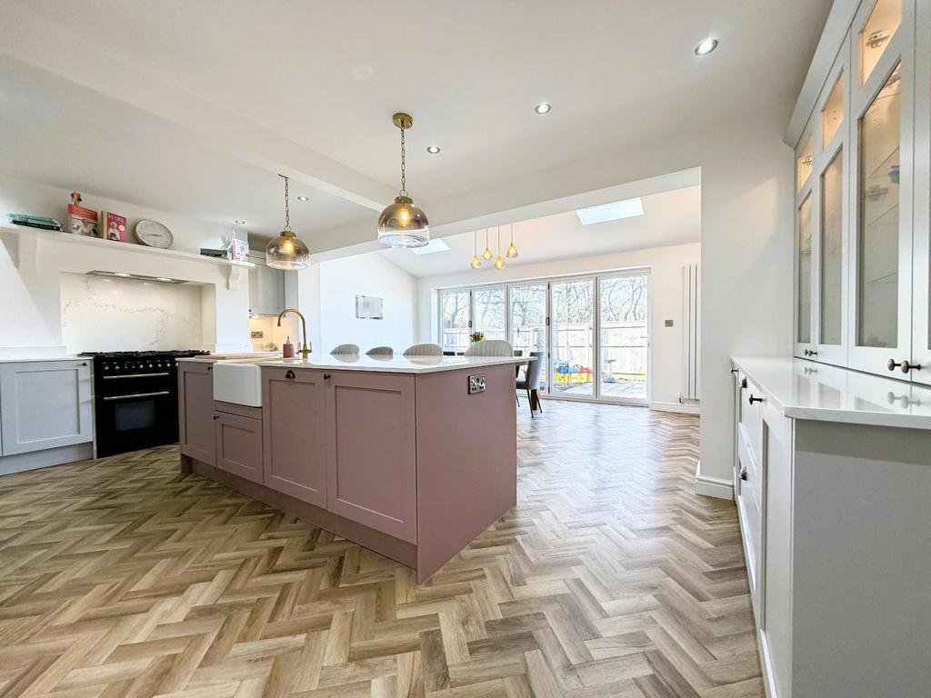 Kitchen/diner/family room