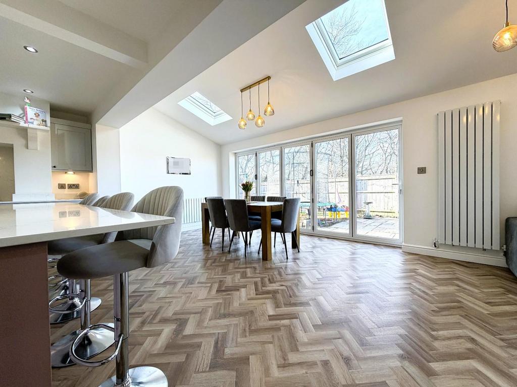 Kitchen/diner/family room
