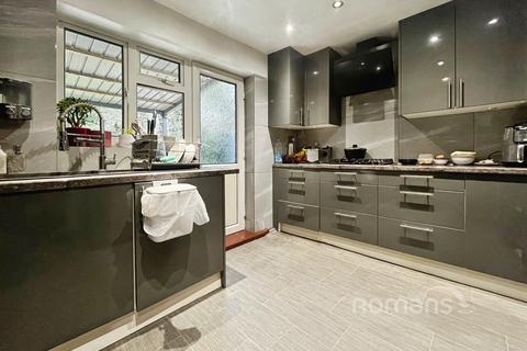 2 bedroom maisonette for sale, Northumbria Road, Maidenhead, Berkshire