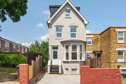 undefined, Dermody Road London SE13