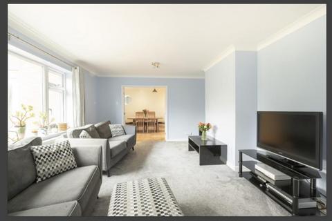 undefined, Tuffnells Way, Harpenden