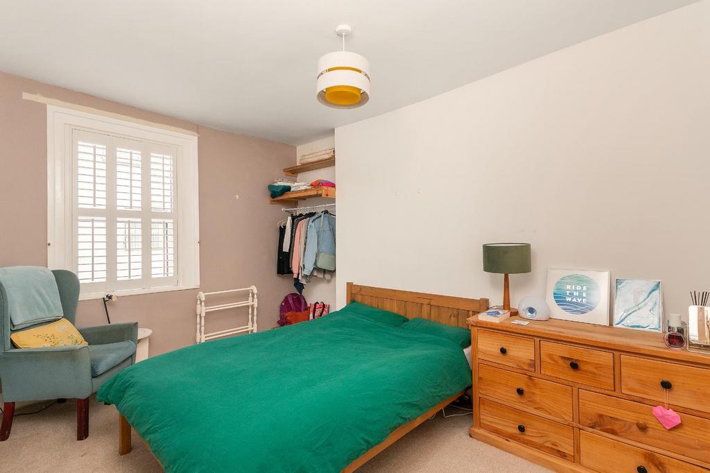 1 B7 RSG - Bedroom F.jpg
