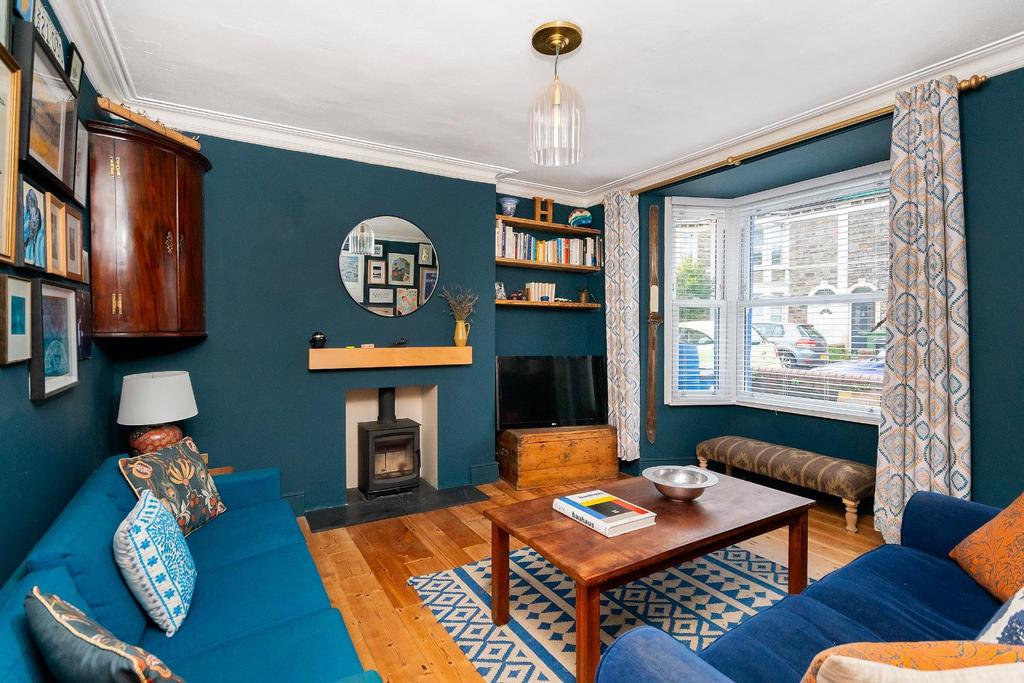 1 B7 RSG - Living Room C.jpg
