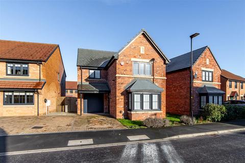 3 bedroom detached house for sale, Watson Road, Callerton, NE5