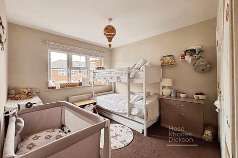 2 bedroom semi-detached house for sale, Woodbine Close, Newport, Isle of Wight