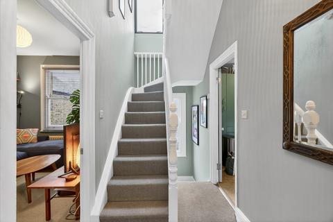 3 bedroom apartment for sale, Capel Road, London, E7