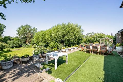 undefined, College Road, Dulwich Village, London, SE21
