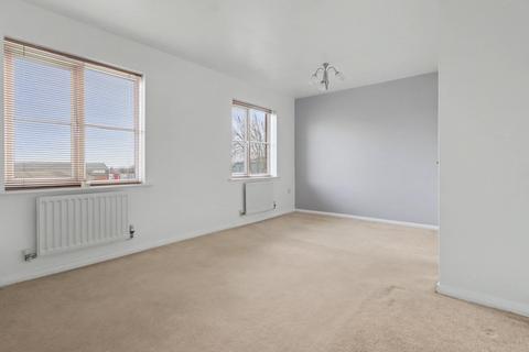 3 bedroom end of terrace house to rent, Shearburn Close, Ossett, Wakekfield, WF5