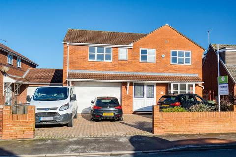 4 bedroom detached house for sale, Bond Street, Hull
