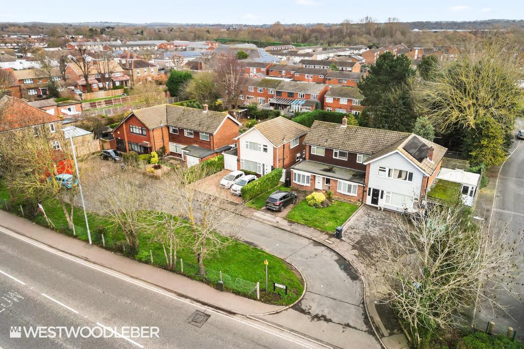 Priory Close 1.jpg