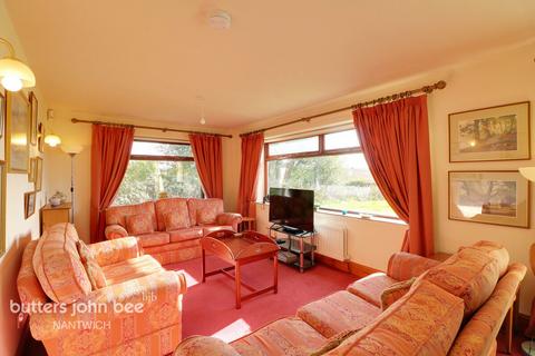 3 bedroom detached bungalow for sale, Newcastle Road, Crewe