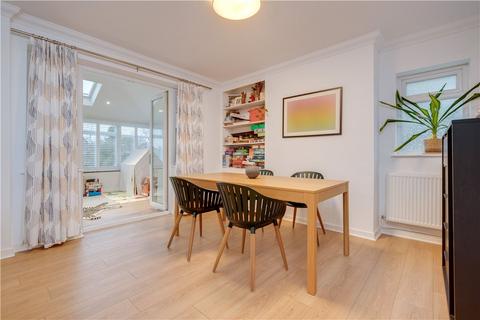 4 bedroom detached house for sale, Aspin Avenue, Knaresborough, North Yorkshire, HG5