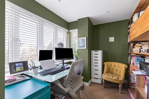 4 bedroom detached house for sale, Wheel Chase, Sturmer CB9