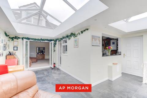 4 bedroom bungalow for sale, Malthouse Lane, Solihull B94