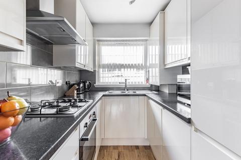 2 bedroom flat for sale, Garway Road, Bayswater, London, W2