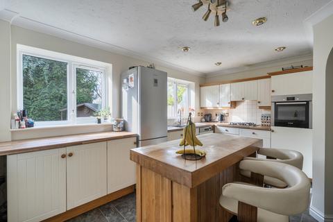 4 bedroom detached house for sale, Lynn Way, Kings Worthy, Winchester, Hampshire, SO23