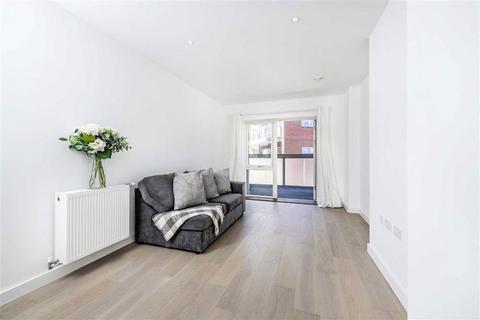 1 bedroom flat to rent, Wilkinson Close, London NW2