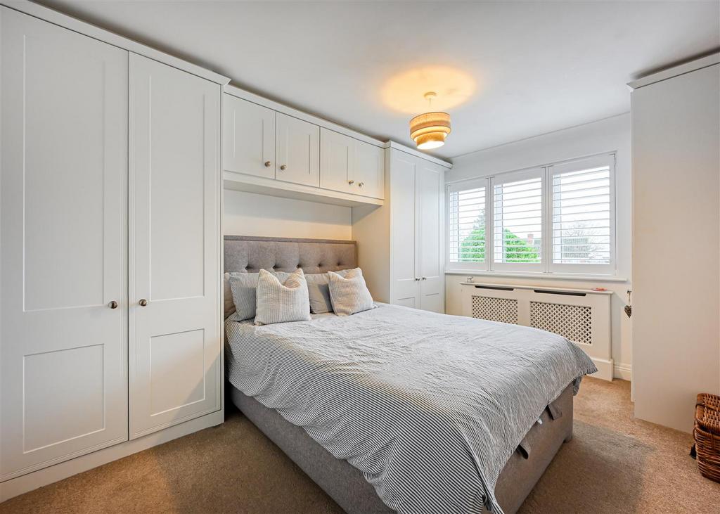 19 Hall Close-19.jpg