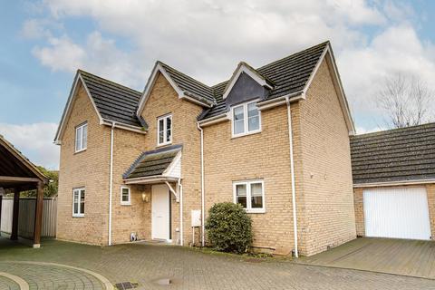 4 bedroom detached house for sale, Newmarket Road, Cambridge CB25